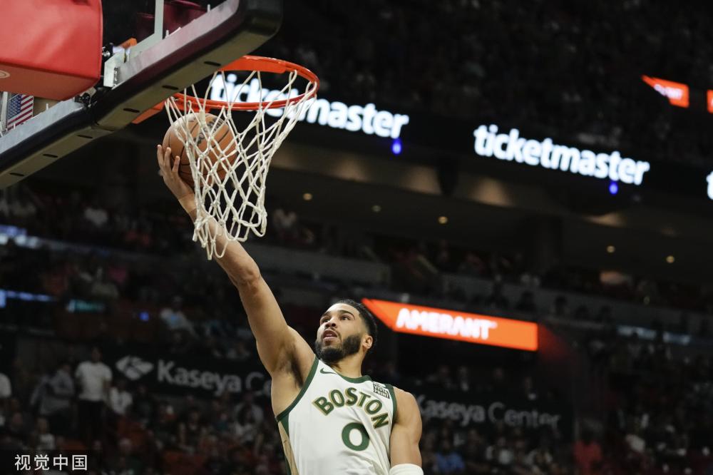 在关键比赛 在关键比赛